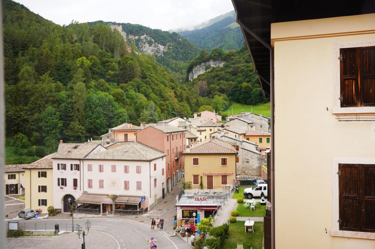 Hotel Baldo Ferrara di Monte Baldo エクステリア 写真