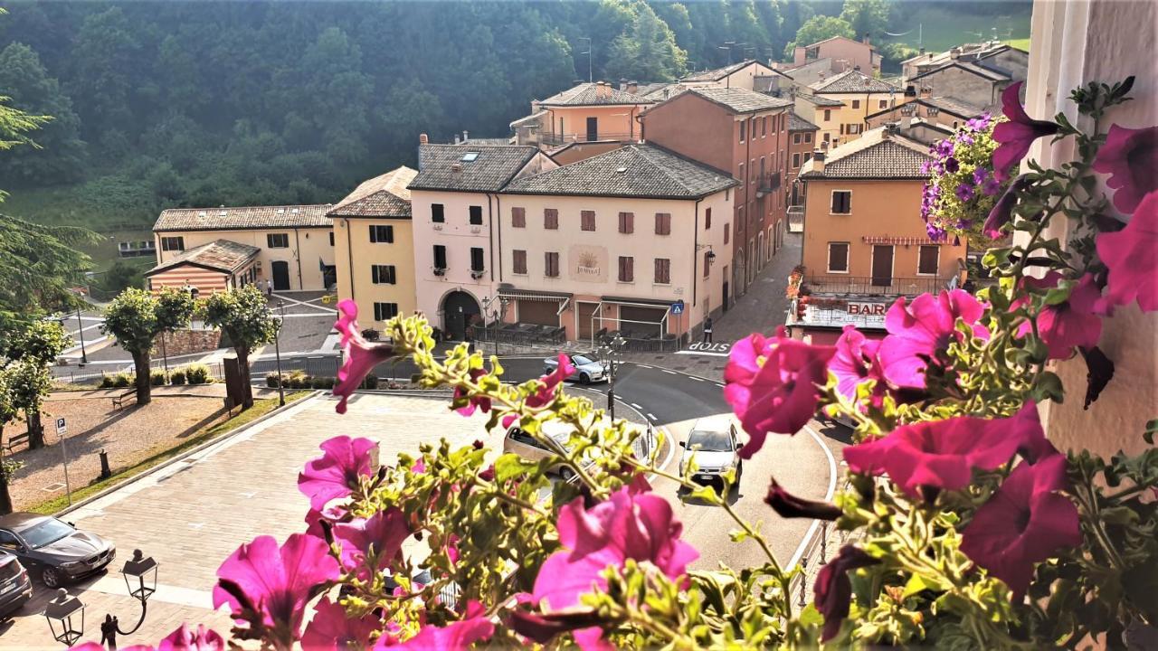 Hotel Baldo Ferrara di Monte Baldo エクステリア 写真