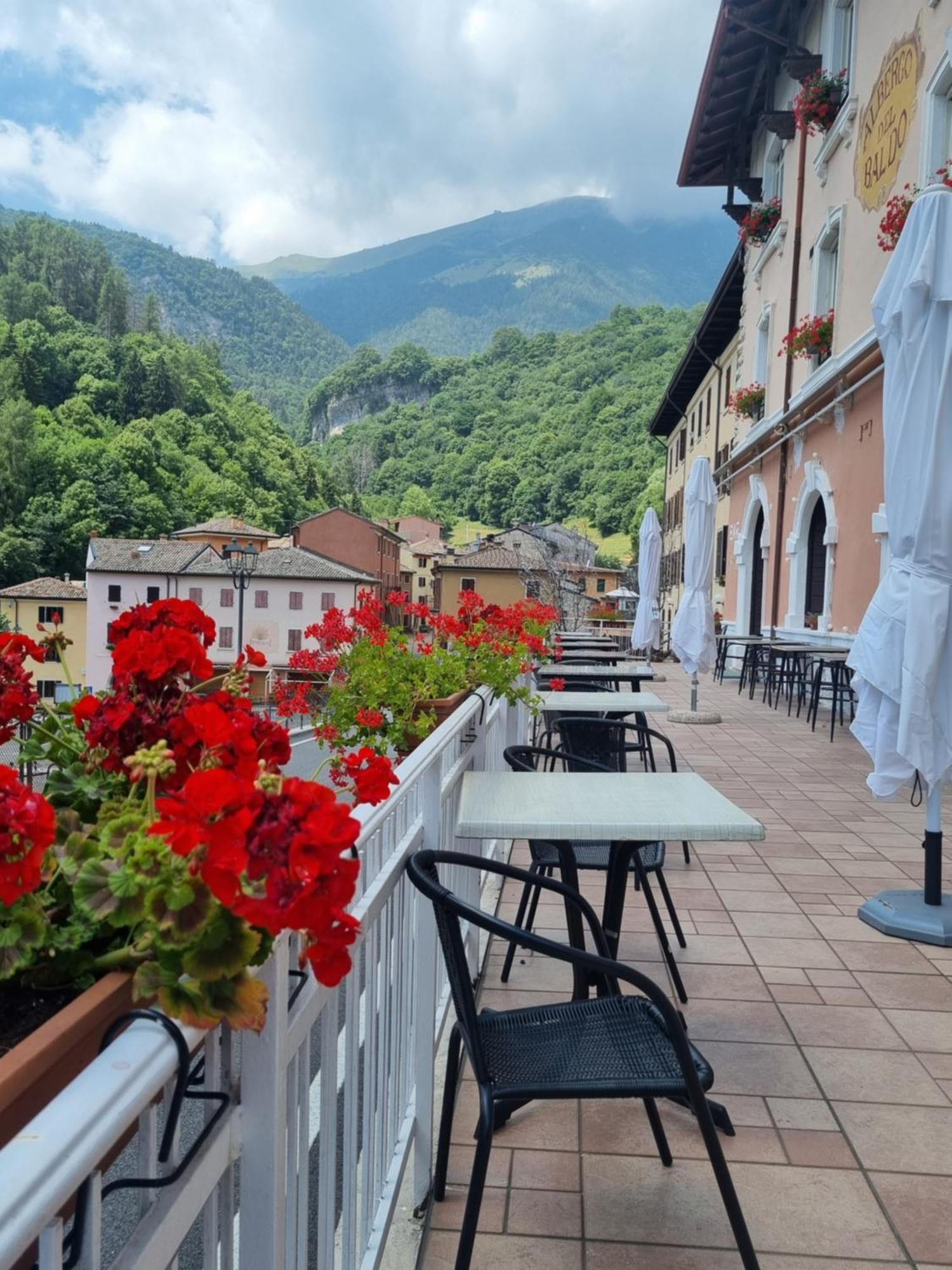 Hotel Baldo Ferrara di Monte Baldo エクステリア 写真